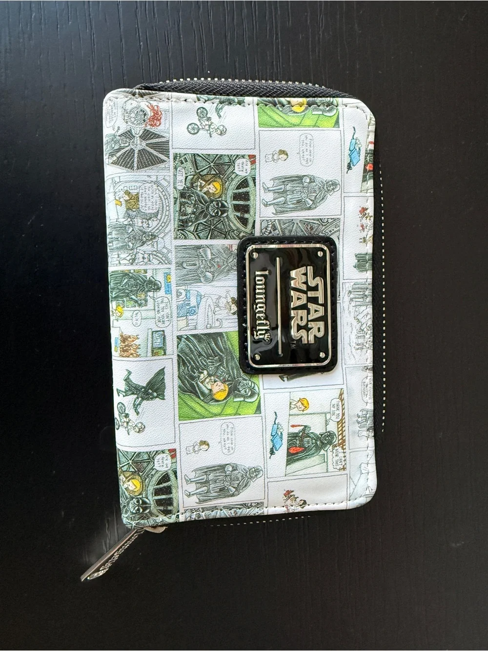 Loungefly Star Wars Comic Panel Zip Wallet in White, Black, Green